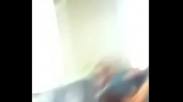 Video nóng Hot lesbian pussy lick caught on bus mới