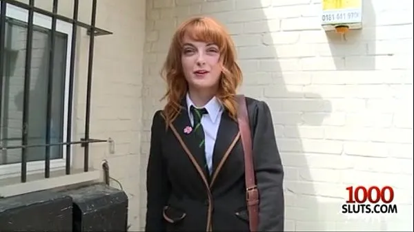 Népszerű Redhead gets her Ass Destroyed új videó