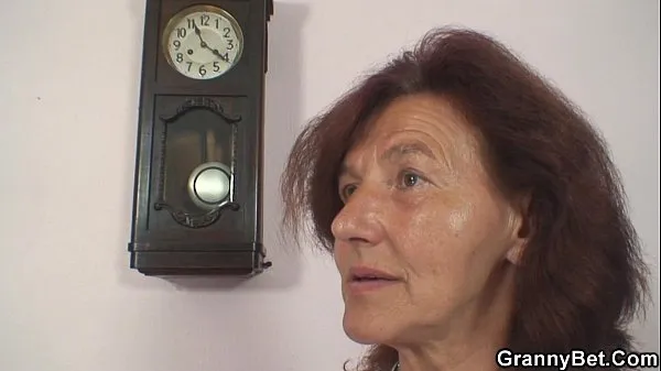 Gorące He bangs sewing 70 years old granny nowe filmy