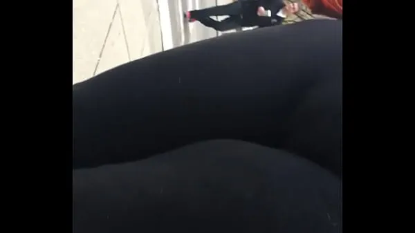 Yeni Videolar Fat pussy white lady had no idea I was following her