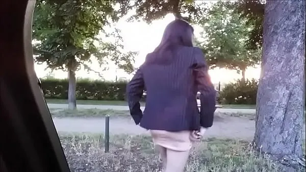 whore of the Bois de Boulognenuovi video interessanti