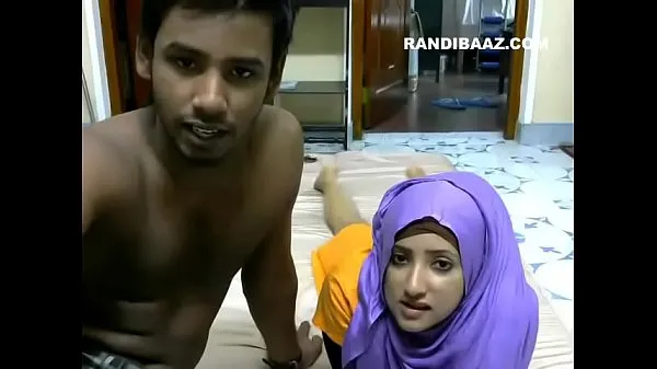 Žhavá muslim indian couple Riyazeth n Rizna private Show 3 nová videa