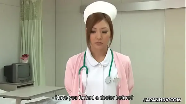 Vroči Stunning Japanese nurse gets creampied after being roughly pussy poundednovi videoposnetki