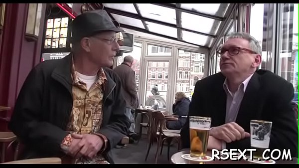Populære Fellow gives trip of amsterdam nye videoer