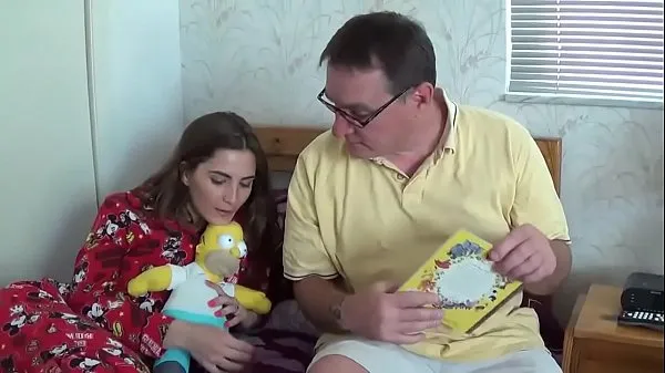 Vroči Bedtime Story For Slutty Stepdaughter- See Part 2 atnovi videoposnetki