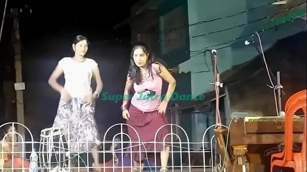 See what kind of dance is done on the stage at night !! Super Jatra recording dance !! Bangla Village ja Video baru yang populer