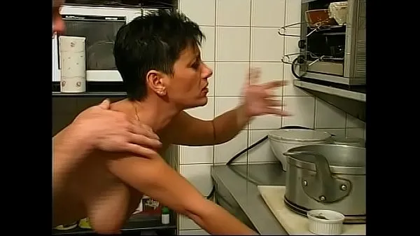 Gorące The wife of the bartender has a nice ass to fuck nowe filmy