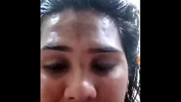 हॉट Kerala girl showing boobs for money ( keerthana Rajesh नए वीडियो