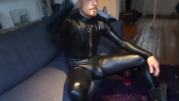 Leather xl bulge Video baharu hangat