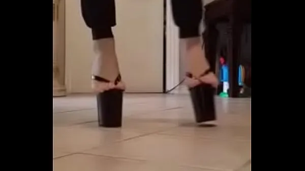 Video nóng Heels mới