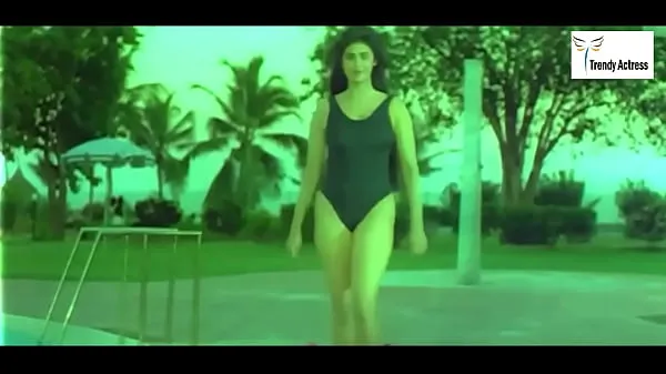 Hotte indian girl in swimsuit nye videoer