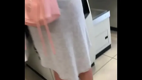 Vroči Sexy blonde wearing thong in shop 2novi videoposnetki