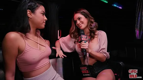 Népszerű GIRLS GONE WILD - Sexy Latin Maya Bijou Plays With Her Young Pussy új videó