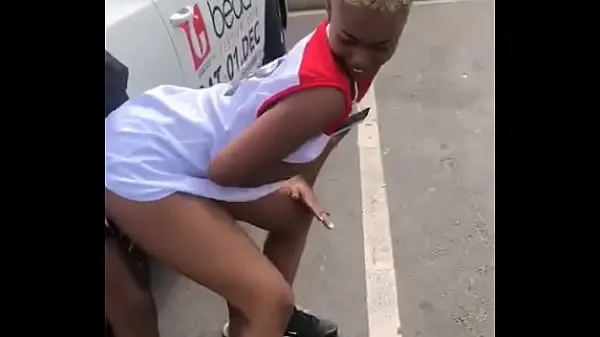 She twerk on my dick in the street Video baru yang populer