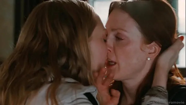 Καυτά Mom lesbi super νέα βίντεο