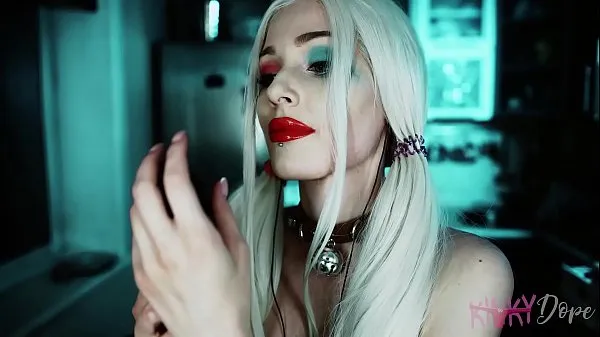 Populære ASMR Cosplay of Harley Quinn nye videoer