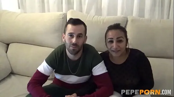 Populaire Unexperienced couple wants a chance in porn nieuwe video's