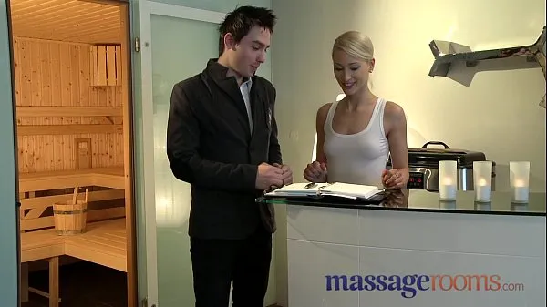 Kuumia Massage Rooms Uma rims guy before squirting and pleasuring another uutta videota