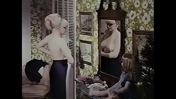 Hotte The Divorcee (aka Frustration) 1966 nye videoer