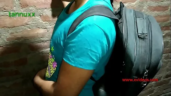 Vroči h. girl fucked little by techer teen India desinovi videoposnetki