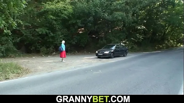 70 years old granny Video baharu hangat