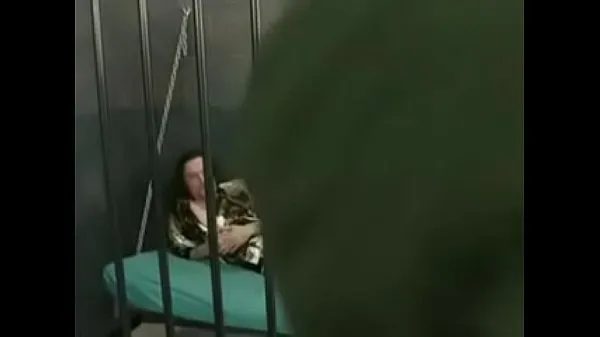 Heiße Deutsche Gefängnispisse neue Videos