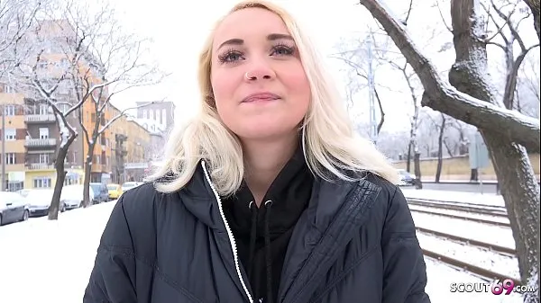 Népszerű GERMAN SCOUT - YOUNG BLUE EYES TEEN MARILYN FUCK AT STREET CASTING új videó