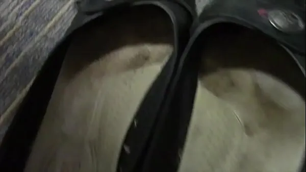 Video nóng Worn Out Flats and Soles mới