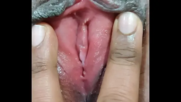 Yeni Videolar My wife cunt. How many cock it can take