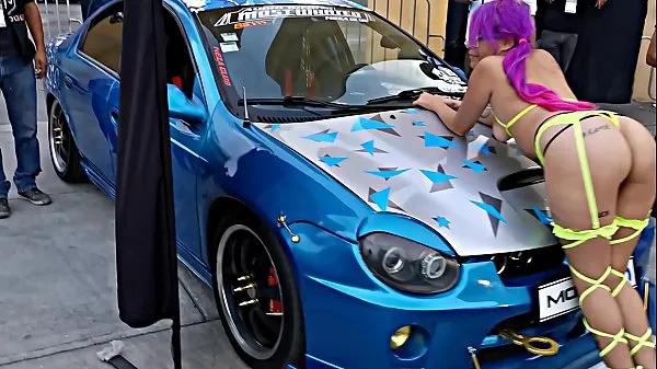 مشہور Stopping the ass at the car expo, with garter belt and pigtails (Sailor pussy) by Hyperversos نئے ویڈیوز