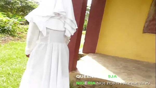 Yeni Videolar QUEENMARY9JA- Amateur Rev Sister got fucked by a gangster while trying to preach