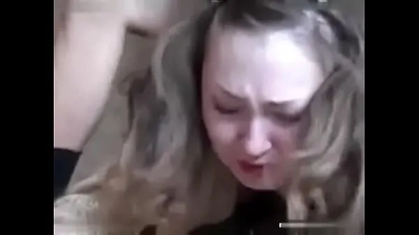 ホットロシアのピザの女の子の乱暴なセックス新しいビデオ