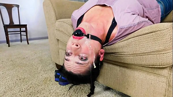 Video nóng Mom's Penis Gag Challenge mới