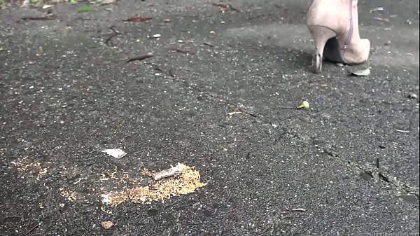 ホットLong boots fetish shoes trampling cigarettes新しいビデオ