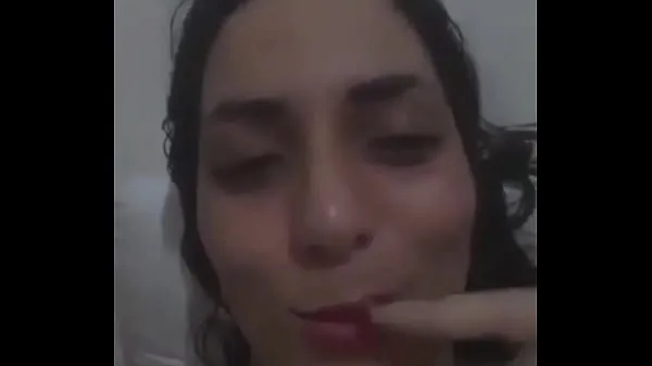 حار Egyptian Arab sex to complete the video link in the description مقاطع فيديو جديدة