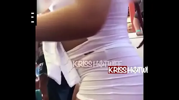 Népszerű Kriss Hotwife Well Exhibiting At The Bar With Sheer Clothes új videó