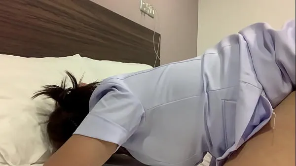 As soon as I get off work, I come and make arrangements with my husband. Fuckable nurse Video baharu hangat