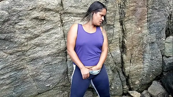 Video nóng Dragon Cave!!! Strangers caught me in siririca I had to fuck with the two males. Paty Butt - Fire Wizard - Alex Lima . Full On Red mới