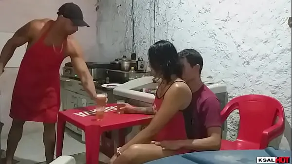 Musa Danny hot, goes with his new sweetheart, in the Mike Hot cafeteria, and is too soft for the head of the kitchen, and dirty with the pussy and the caba all enjoyed Video baru yang populer