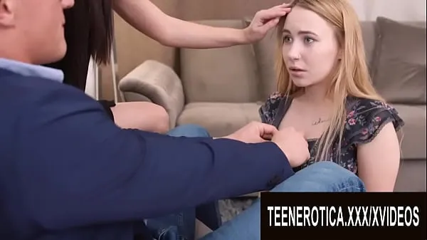 Populære Innocent Teen Bella Mur Gets Corrupted by a Lecherous Young Couple nye videoer