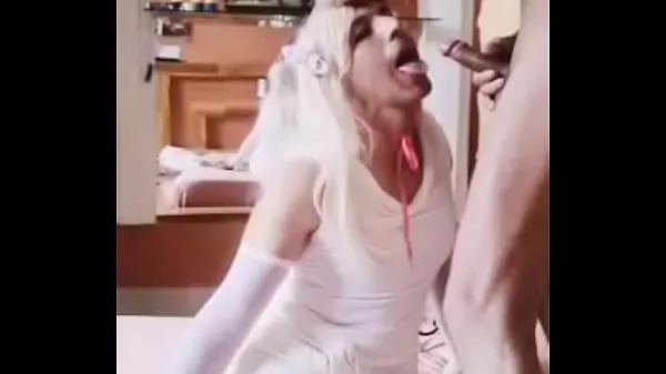 Alinna Natty the shemale dog gets her face covered in cum Video baru yang populer