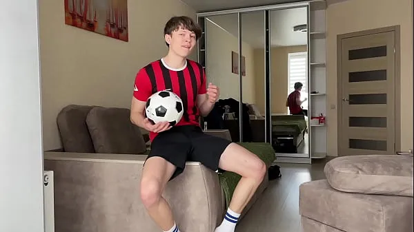 Populaire College Boy with Monster Cock looking for a Football Coach / Sexy / Horny / Hot / Cumshot nieuwe video's