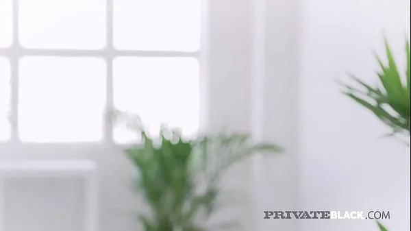 Hotte PrivateBlack - Chocolate Chugging Asian Katana Loves Interracial Sex nye videoer