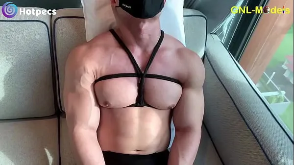 Hot Muscle amateur guys gets pecs worship and nipple play new Videos