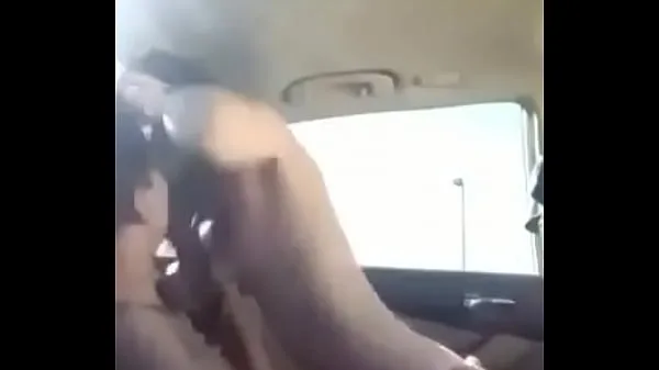 حار TEENS FUCKING IN THE CAR مقاطع فيديو جديدة