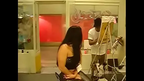 Video nóng Monica Santhiago Porn Actress being Painted by the Painter The payment method will be in the painted one mới