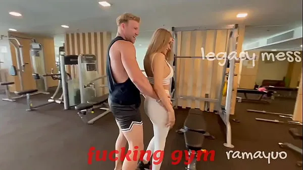 Vroči LEGACY MESS: Fucking Exercises with Blonde Whore Shemale Sara , big cock deep anal. P1novi videoposnetki