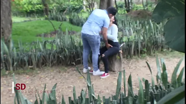 Hot SPYING ON A COUPLE IN THE PUBLIC PARK new Videos
