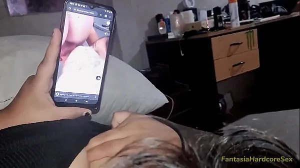 Kuumia Watching porn tiktoks with my best friend, I get horny and fuck uutta videota