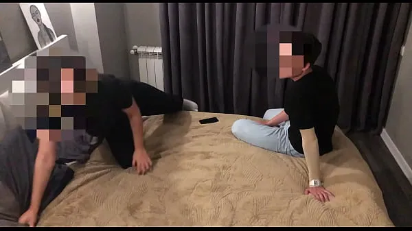حار Hidden camera filmed how a girl cheats on her boyfriend at a party مقاطع فيديو جديدة